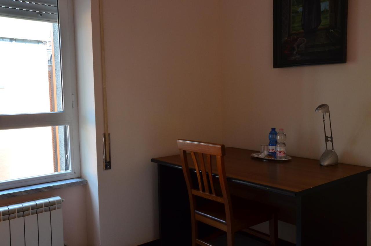 Casa Per Ferie Jpii Dom Polski Róma Kültér fotó
